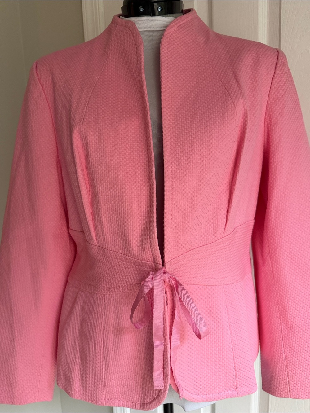 NWOT Focus 2000 Pink Textured Tie-Waist Jacket M